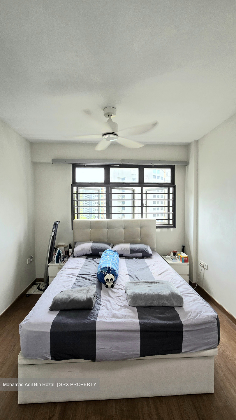 Blk 478A Valley Spring @ Yishun (Yishun), HDB 4 Rooms #508522871